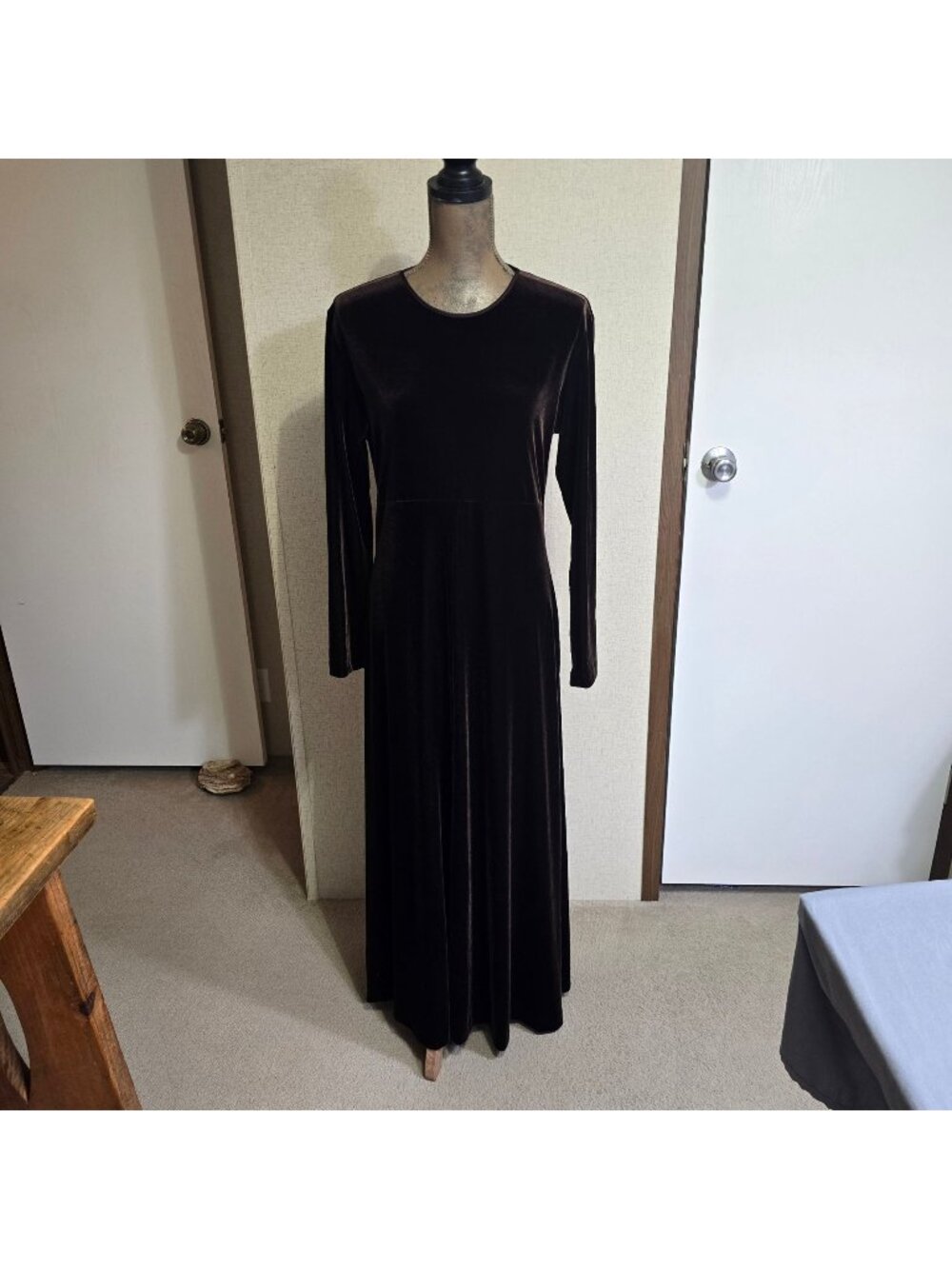 Harolds Large Maxi Dress Dark Brown Long Sleeve Vintage Velvet USA Made